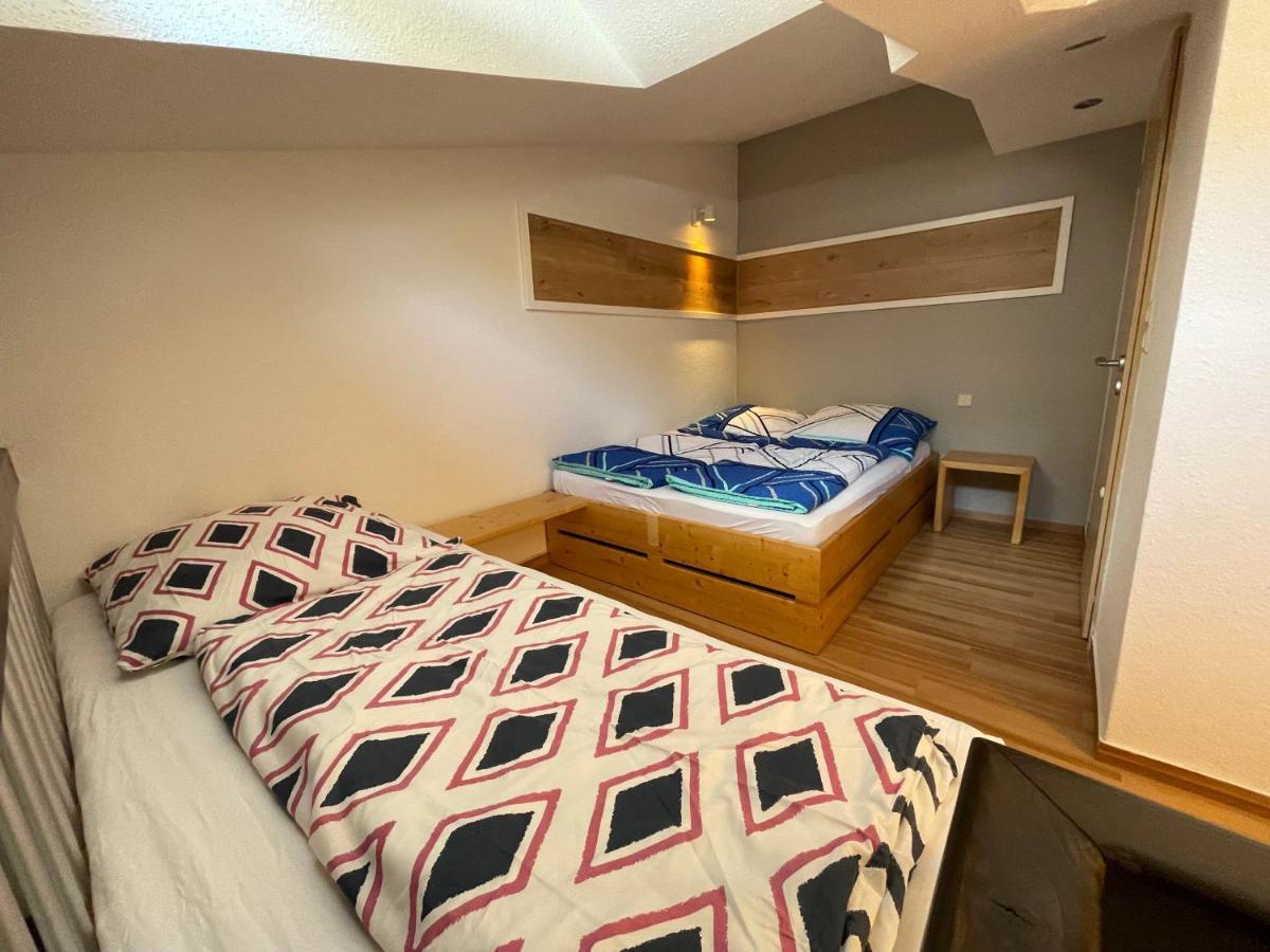 Eleven Apartments روست المظهر الخارجي الصورة