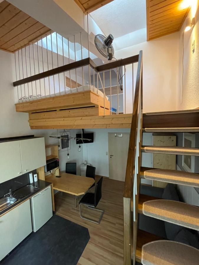 Eleven Apartments روست المظهر الخارجي الصورة