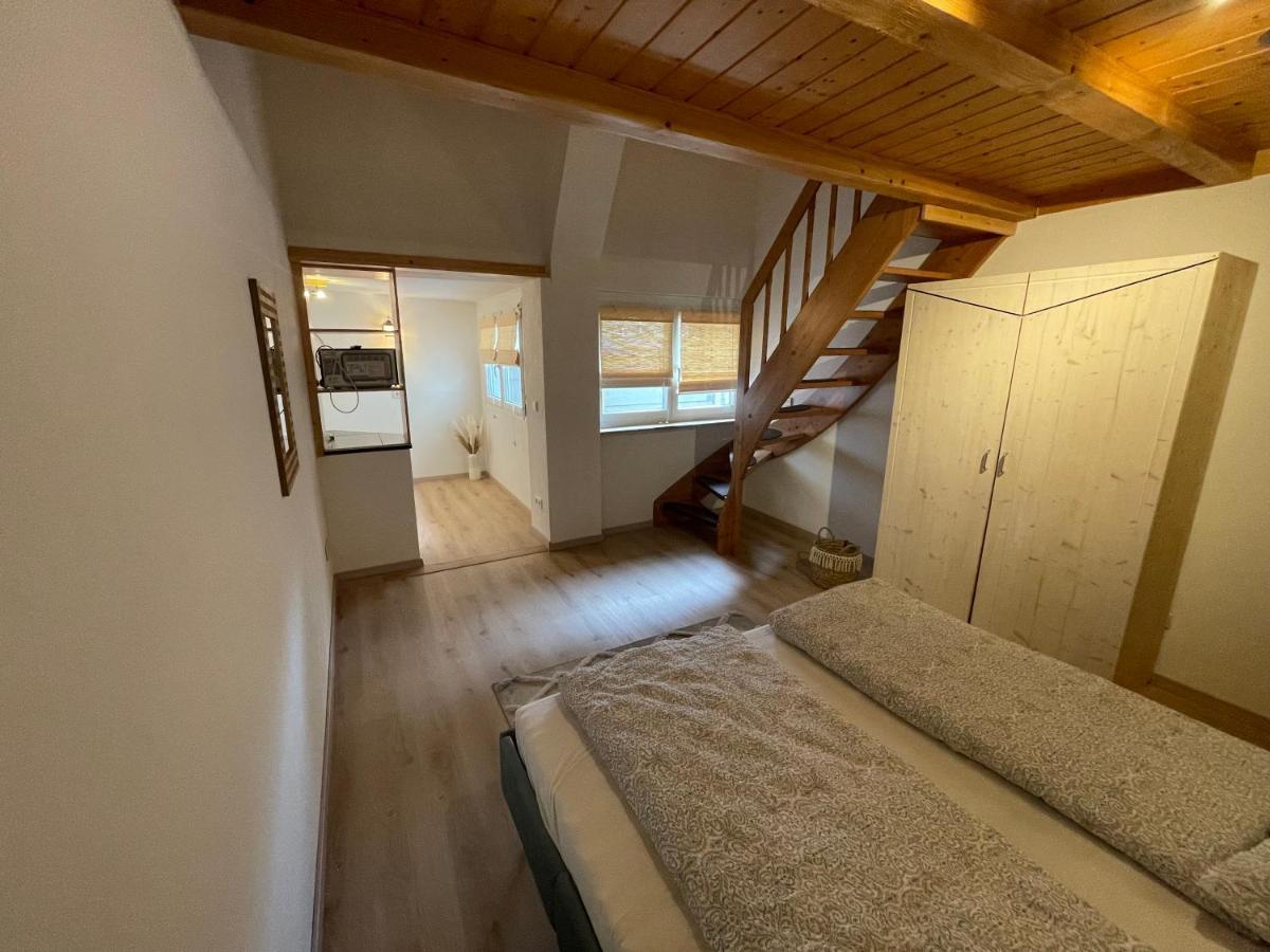 Eleven Apartments روست المظهر الخارجي الصورة